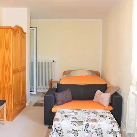 Ferienwohnung Hannelore - Preiswertes Miniappartement In Zentraler Lage - #29817 Apartment